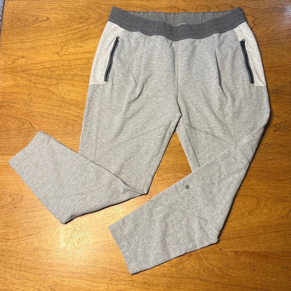 Lululemon All In Pant - Picture 3 of 12